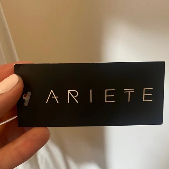 White Button-Down Sleeveless Romper - Picture 14 of 14